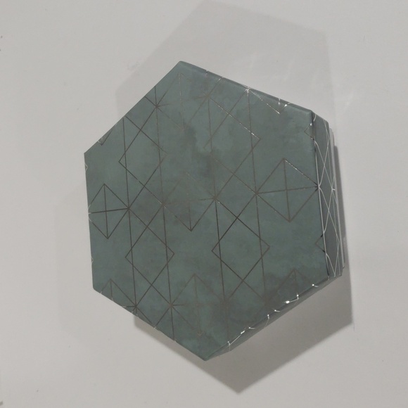 Elegant Gold tone w/ Drop Cross Charms Colorful Stones - Women's Fashion Jewelry - Picture 9 of 9